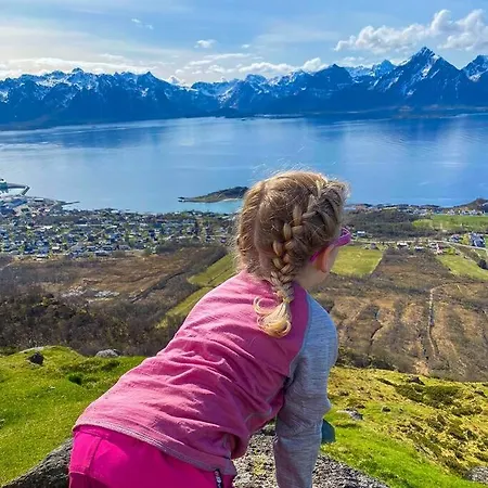 Opplev Vesteralen Og Lofoten. Дом отдыха Мельбу